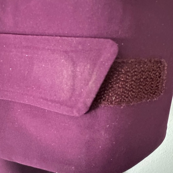 NWT Duluth Trading Co Women’s Hooded Dryfecta Rain Coat, Aubergine, size L - Picture 5 of 15